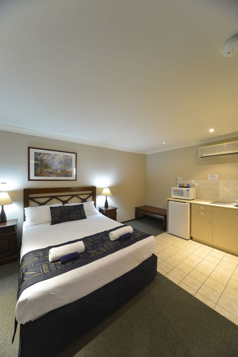 Wattle Grove Motel - Accommodation Gold Coast 2