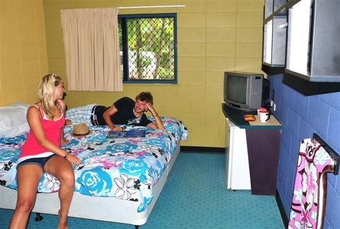 Nomads Cairns Backpackers Resort - Accommodation Gold Coast 2