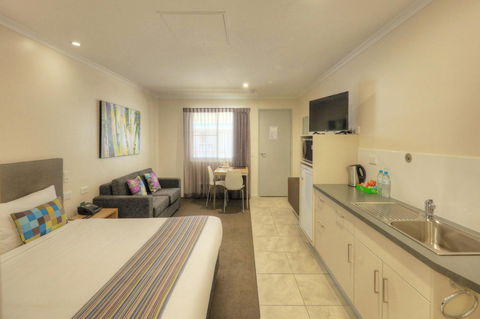 Roma Central Motel - Gold Coast 4U 0