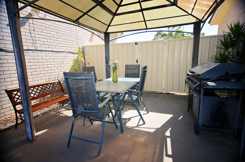 Roma Inland Motor Inn - Gold Coast 4U 1