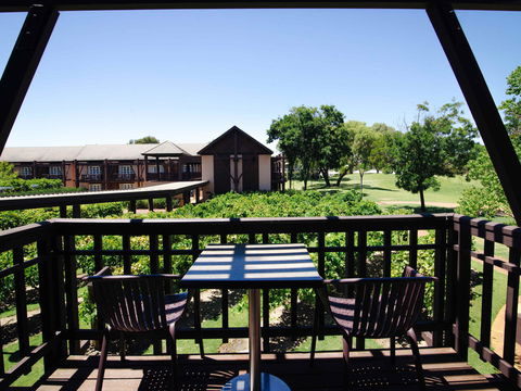Novotel Swan Valley Vines Resort Hotel - Accommodation Gold Coast 0