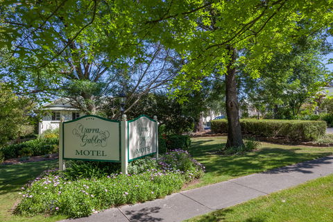 Yarra Gables Motel - Accommodation Gold Coast 0