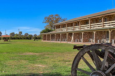 Quality Inn Carriage House - Gold Coast 4U 2