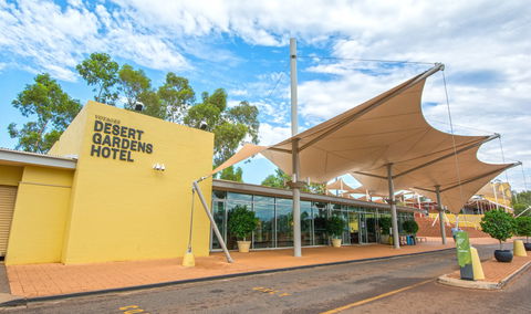 Desert Gardens, A Member Of Novotel Htls - Accommodation Gold Coast 1