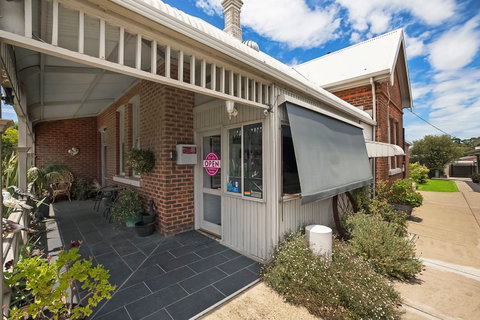 Hamilton Lakeside Motel - Accommodation Gold Coast 4