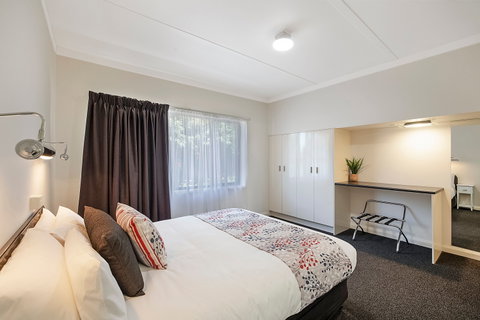 Hamilton Lakeside Motel - Accommodation Gold Coast 9