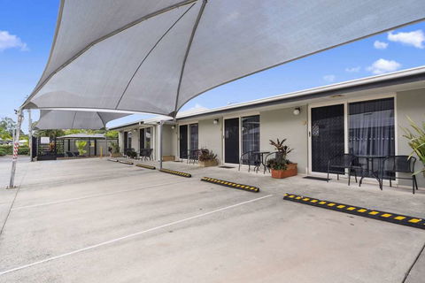 Caboolture Central Motor Inn, SureStay Collection - Accommodation Gold Coast 3