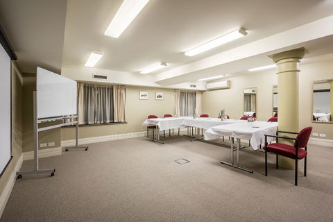 Launceston Central Apartments - Gold Coast 4U 3
