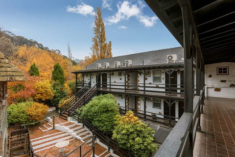 Leisure Inn Penny Royal Hotel & Apts - Gold Coast 4U 4