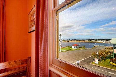 Comfort Inn The Pier - Gold Coast 4U 10