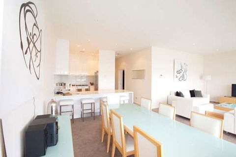 York Cove - Gold Coast 4U 10