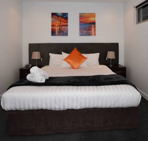 Apartments Ink - 1 Gold Coast 10