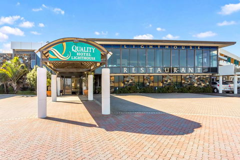 Quality Hotel Lighthouse - Accommodation Gold Coast 1