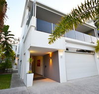 Alex Beach House - Accommodation Gold Coast