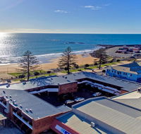 Beachfront Voyager Motor Inn - Gold Coast 4U