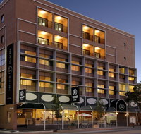 Adelaide Riviera Hotel - Accommodation Gold Coast