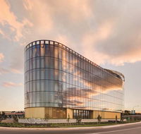 Vibe Hotel Canberra Airport - Gold Coast 4U
