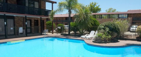 Maclin Lodge - Accommodation Gold Coast 1
