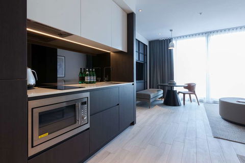 Skye Suites Green Square - Accommodation Gold Coast 1