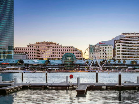 Novotel Sydney on Darling Harbour - Accommodation Gold Coast 1