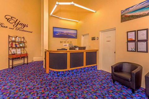 Comfort Inn Bay Of Isles - Gold Coast 4U 1