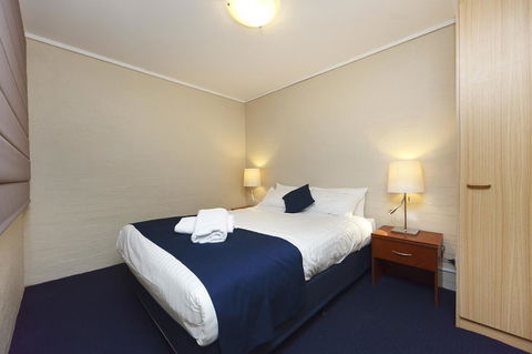 Ibis Styles Canberra - Gold Coast 4U 30