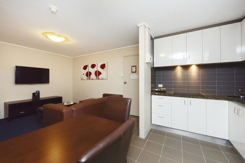 Ibis Styles Canberra - Gold Coast 4U 36