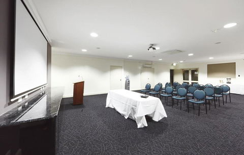 Ibis Styles Canberra - Gold Coast 4U 20