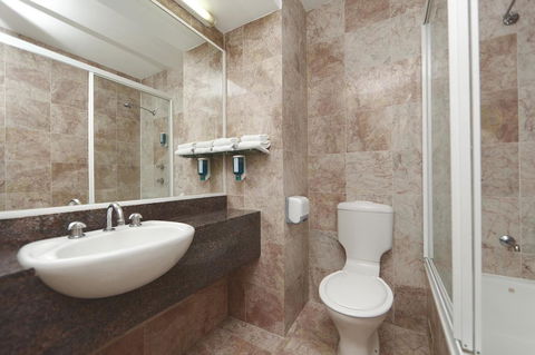 Ibis Styles Canberra - Gold Coast 4U 32