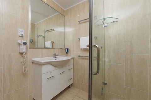 Ibis Styles Canberra - Gold Coast 4U 11