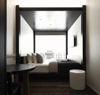 Little National Hotel - Accommodation Gold Coast