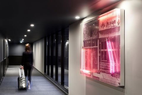 Midnight Hotel, Autograph Collection - Accommodation Gold Coast 18