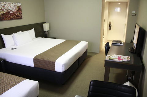 Pavilion On Northbourne - Accommodation Gold Coast 36