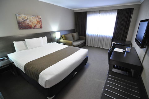 Pavilion On Northbourne - Accommodation Gold Coast 4