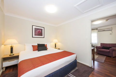 Soldiers Motel - Gold Coast 4U 4