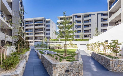 Modern Executive Apt@Barton*1BR*WiFi*Gym*Secure Parking*Canberra - Gold Coast 4U 18