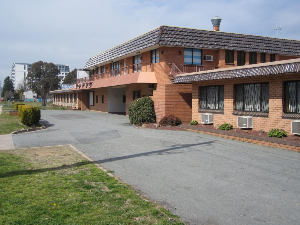 Lyneham ACT Accommodation Gold Coast