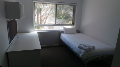 Unilodge @ UC Short Stays - Accommodation Gold Coast 18