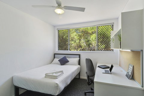 Unilodge @ UC Short Stays - Accommodation Gold Coast 25