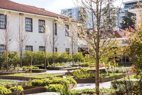 Peppers Gallery Hotel - Accommodation Gold Coast 1