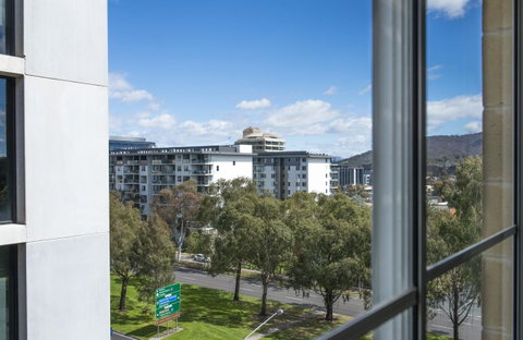 Mantra On Northbourne - Accommodation Gold Coast 24