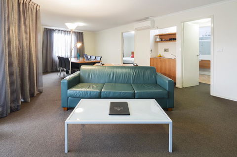 Ramada Encore Belconnen - Gold Coast 4U 25