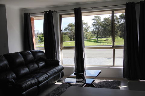 Lure Bed And Breakfast - Gold Coast 4U 3
