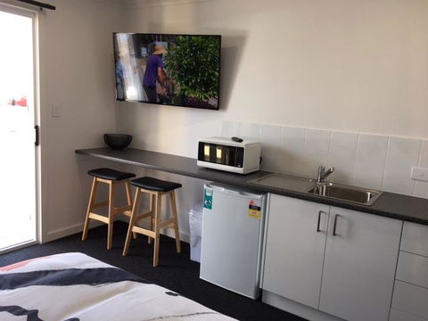 Port Lincoln Shark Apartment 1 - Accommodation Gold Coast 11