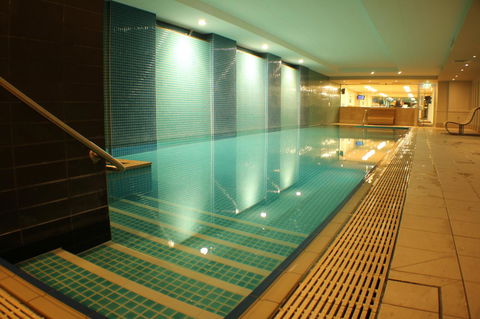 Beachside Luxury Apartments One & Two Bedroom In Beachfront Oaks Pier Building - Accommodation Gold Coast 33