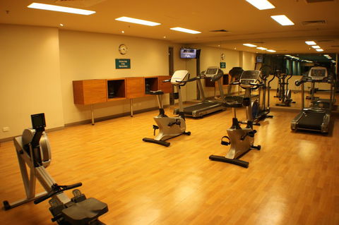 Beachside Luxury Apartments One & Two Bedroom In Beachfront Oaks Pier Building - Accommodation Gold Coast 40