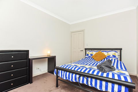 'The Hidden Diamond' - Normanville - Gold Coast 4U 17