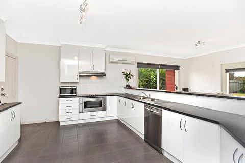 'The Hidden Diamond' - Normanville - Gold Coast 4U 15