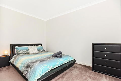 'The Hidden Diamond' - Normanville - Gold Coast 4U 16