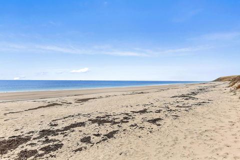 'The Hidden Diamond' - Normanville - Gold Coast 4U 10